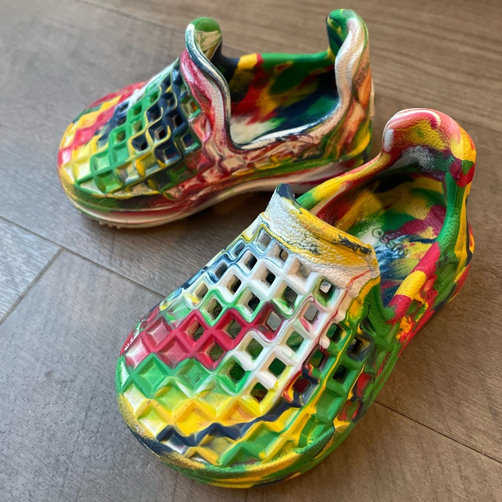 Lusso - scenario baby shoes in Jamrock
